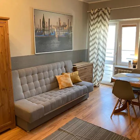 Stacja Pokoje Do Wynajecia Apartment