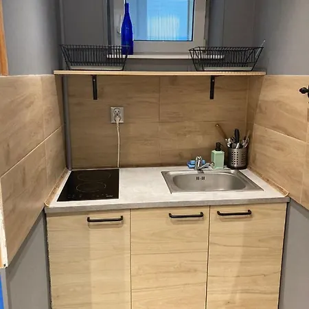 Apartament Stacja Pokoje Do Wynajęcia *